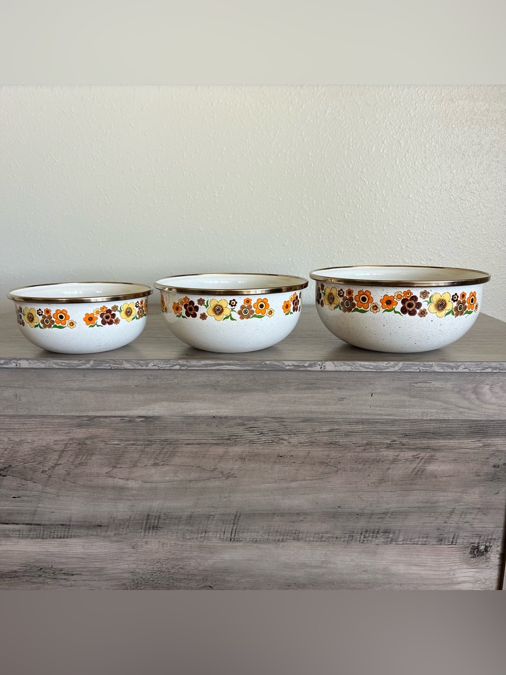 Vintage Nesting Mixing Bowls Harvest Blossom Porcelain Enamel Crowning Touch 70s